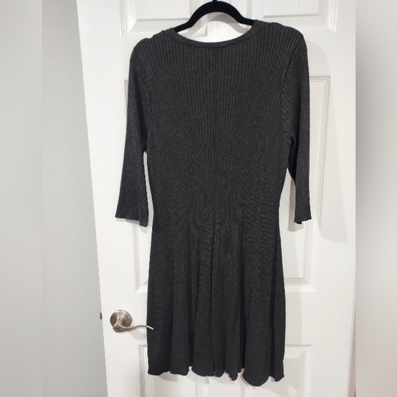 Lane Bryant Heather Gray 3/4 Sleeve Sweater Dress in Size 18/20 - 2X - Picture 9 of 10